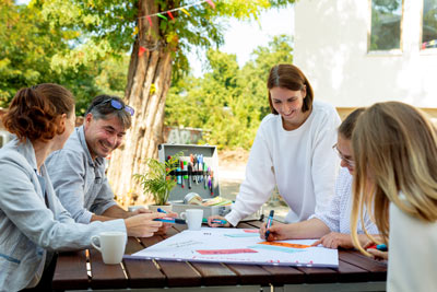 Sommerakademie kbw. Workshop auf dem Hinterhof